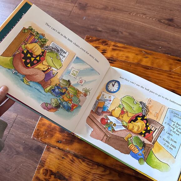 Vintage 2002 What Teachers Can't Do Hardcover Book - Picture 5 of 9